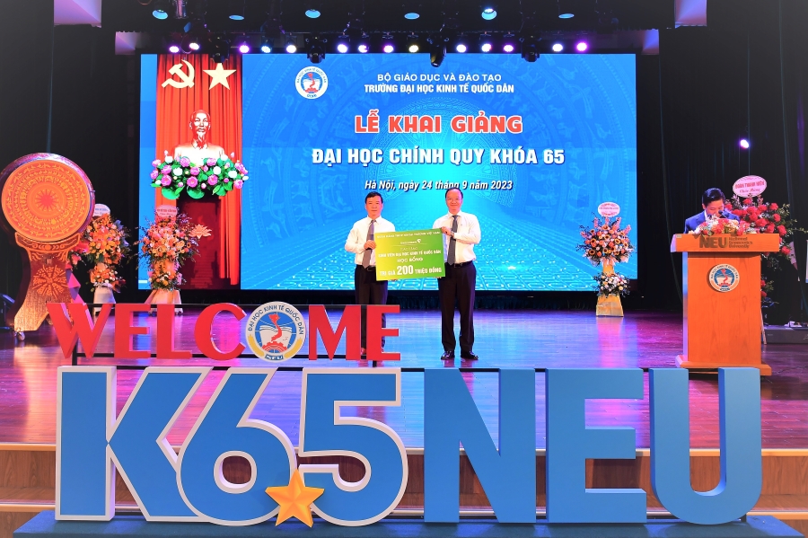 20230924_LHQ_Hocbong200trieuKhaigiangKTQD (35)